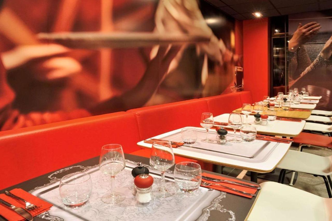 Готель Ibis Lille Centre Gares Екстер'єр фото