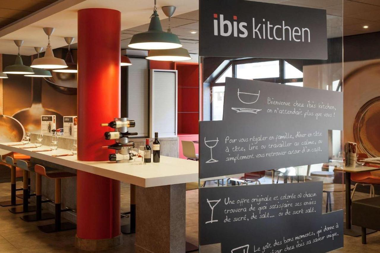 Готель Ibis Lille Centre Gares Екстер'єр фото