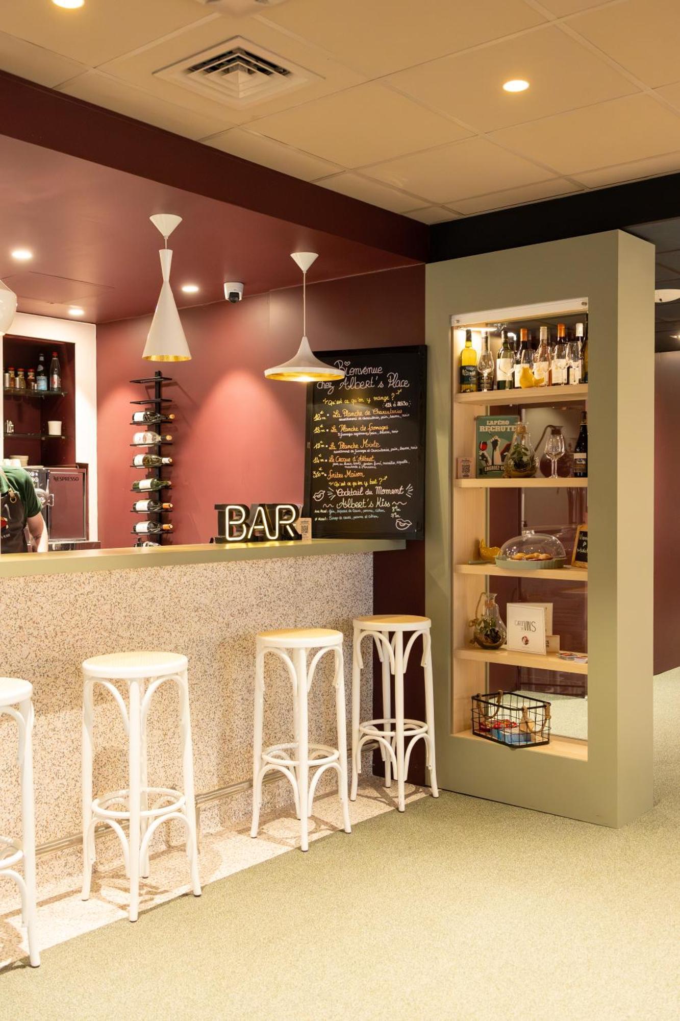 Готель Ibis Lille Centre Gares Екстер'єр фото