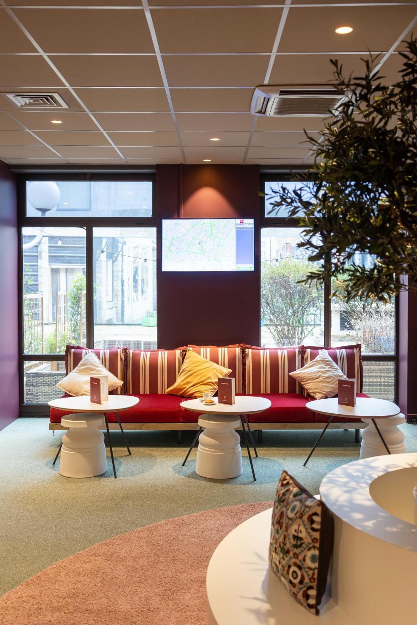 Готель Ibis Lille Centre Gares Екстер'єр фото