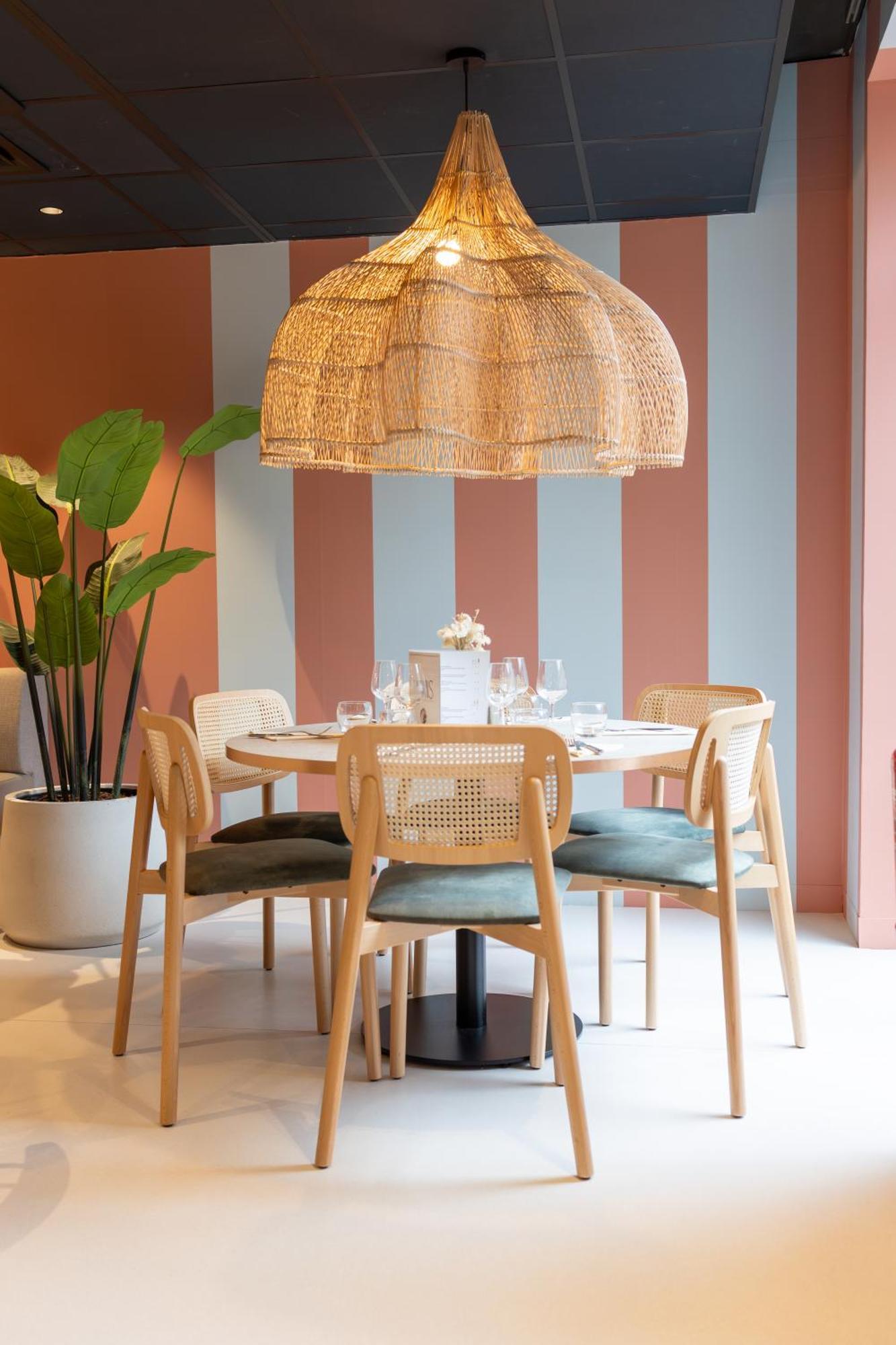 Готель Ibis Lille Centre Gares Екстер'єр фото