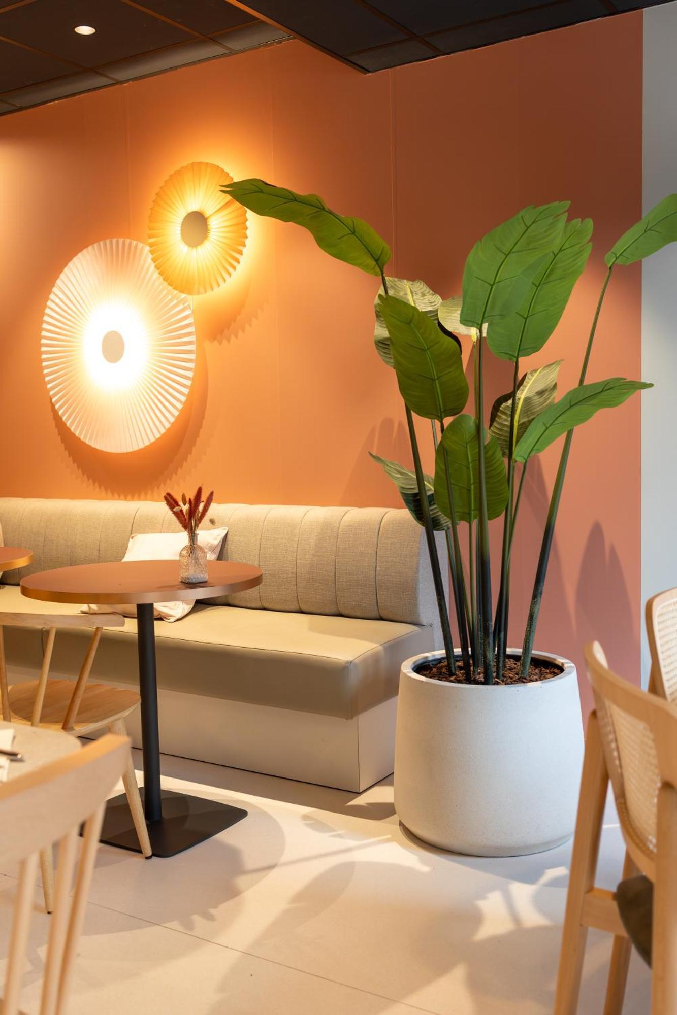 Готель Ibis Lille Centre Gares Екстер'єр фото