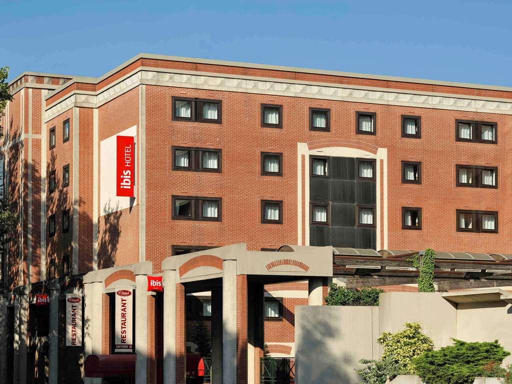 Готель Ibis Lille Centre Gares Екстер'єр фото