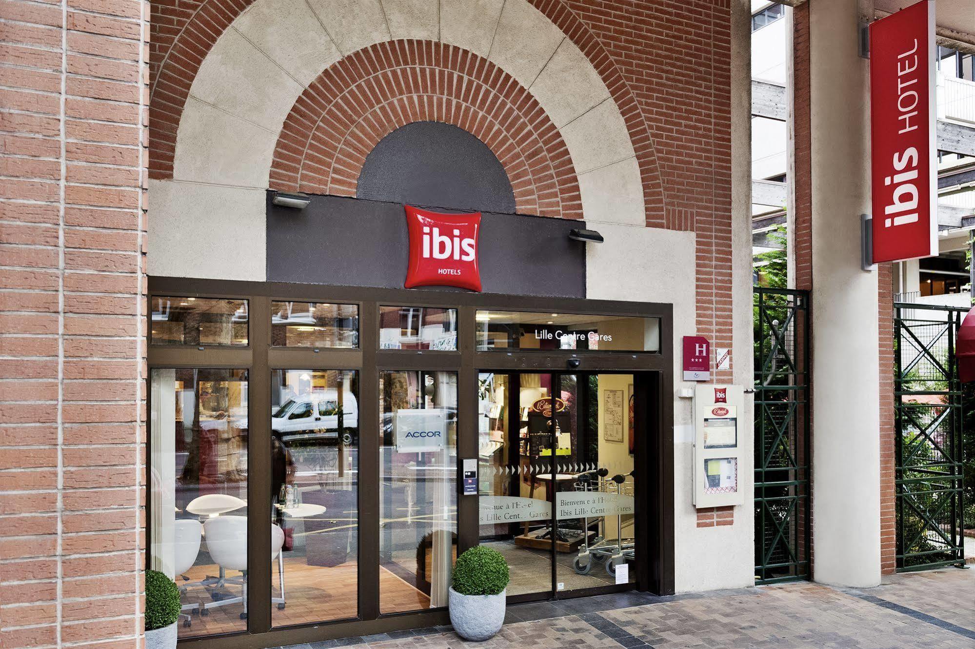 Готель Ibis Lille Centre Gares Екстер'єр фото